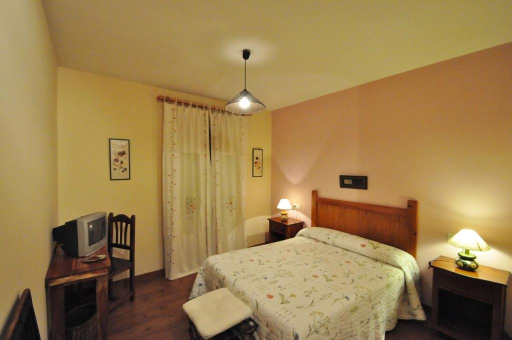 Hotel Rural Aguallevada 파라미오 객실 사진